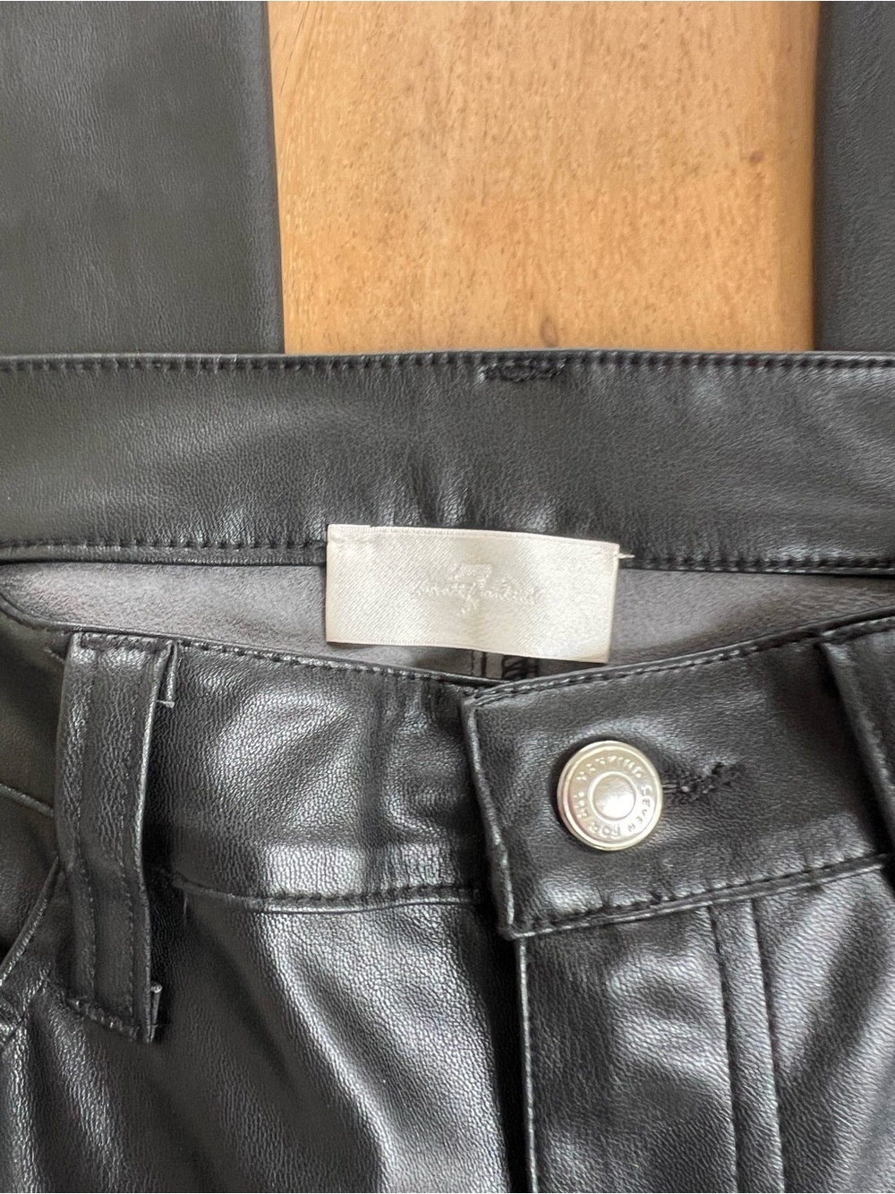 7 For all Mankind Leather pants - Picture 3 of 8